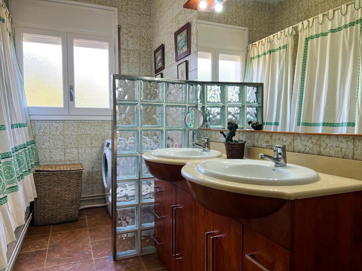 Vivalidays Casa Ricardo Villa Sant Cebria de Vallalta Ngoại thất bức ảnh